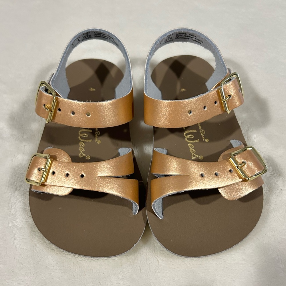 Brand New Rose Gold Sun-San Sea-Wee Salt Water Sandals.